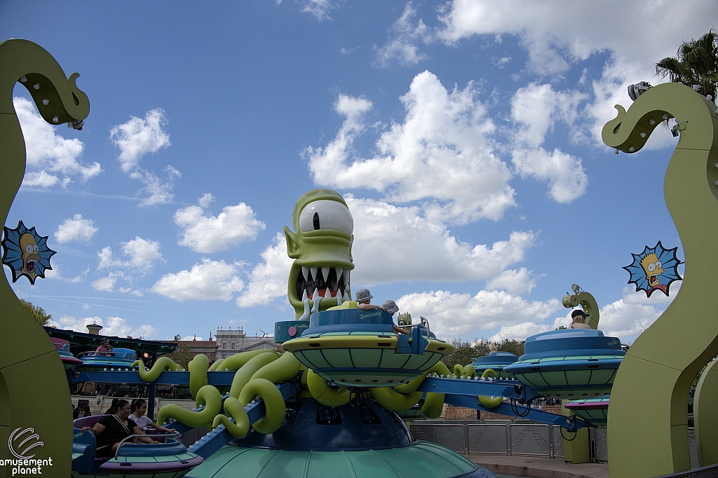 Kang & Kodos' Twirl 'n' Hurl