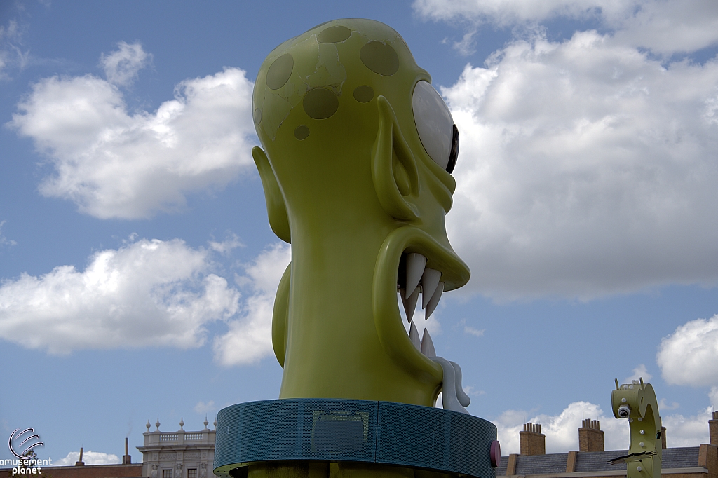 Kang & Kodos' Twirl 'n' Hurl