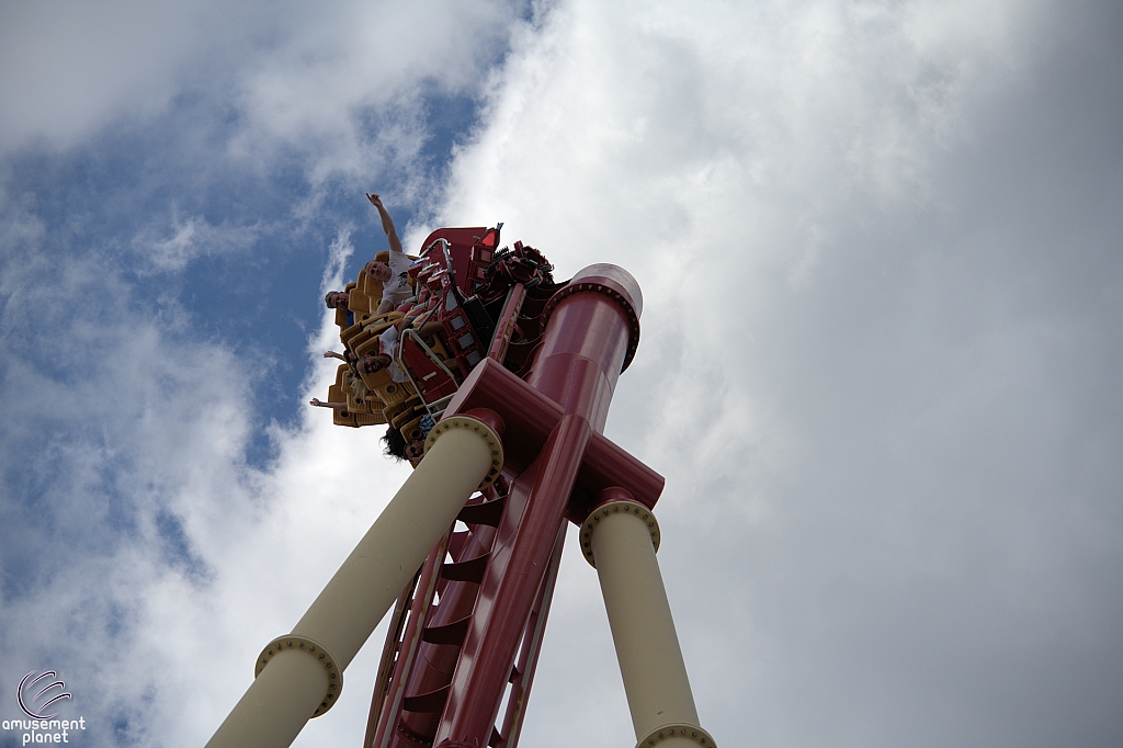 Hollywood Rip, Ride, Rockit