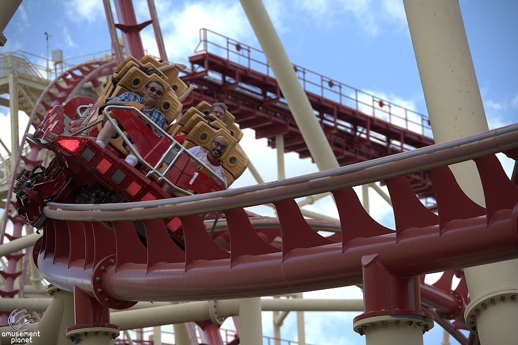 Hollywood Rip, Ride, Rockit