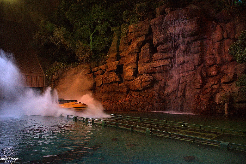 Jurassic World: The Ride