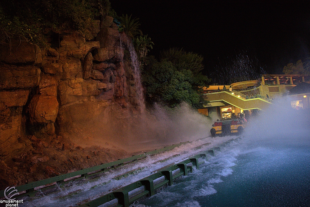 Jurassic World: The Ride