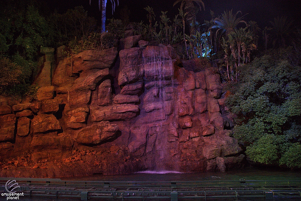 Jurassic World: The Ride