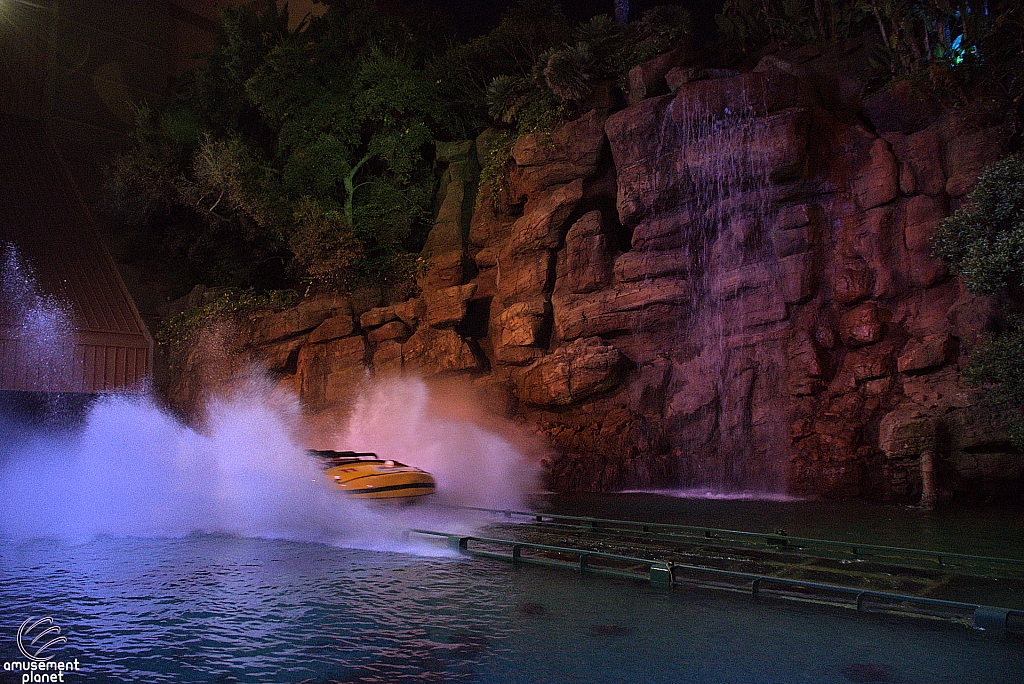 Jurassic World: The Ride