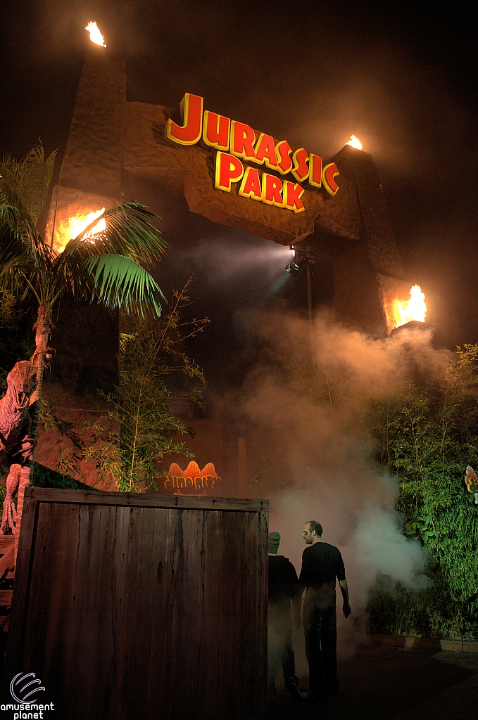 Jurassic World: The Ride
