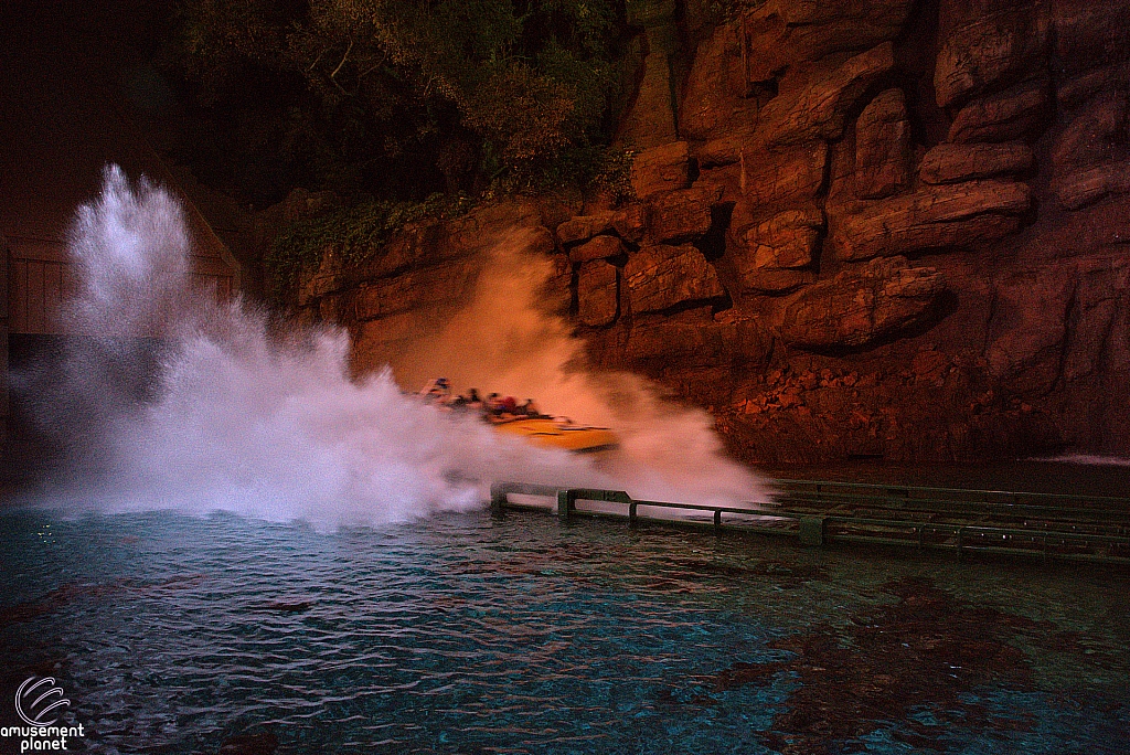 Jurassic World: The Ride