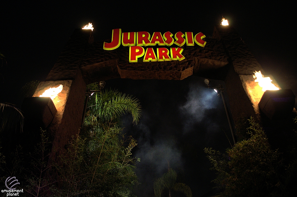 Jurassic World: The Ride