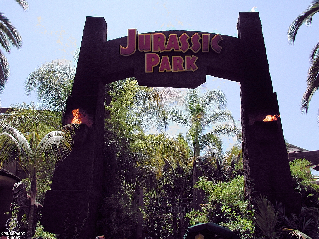 Jurassic World: The Ride