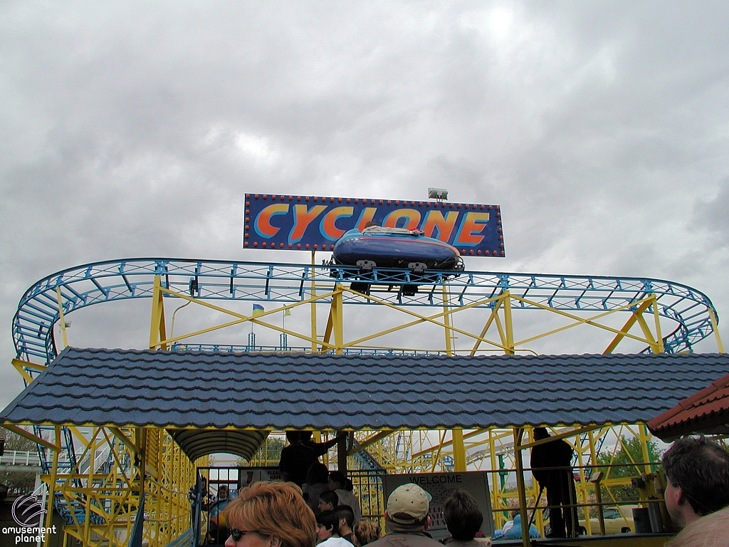 Cyclone