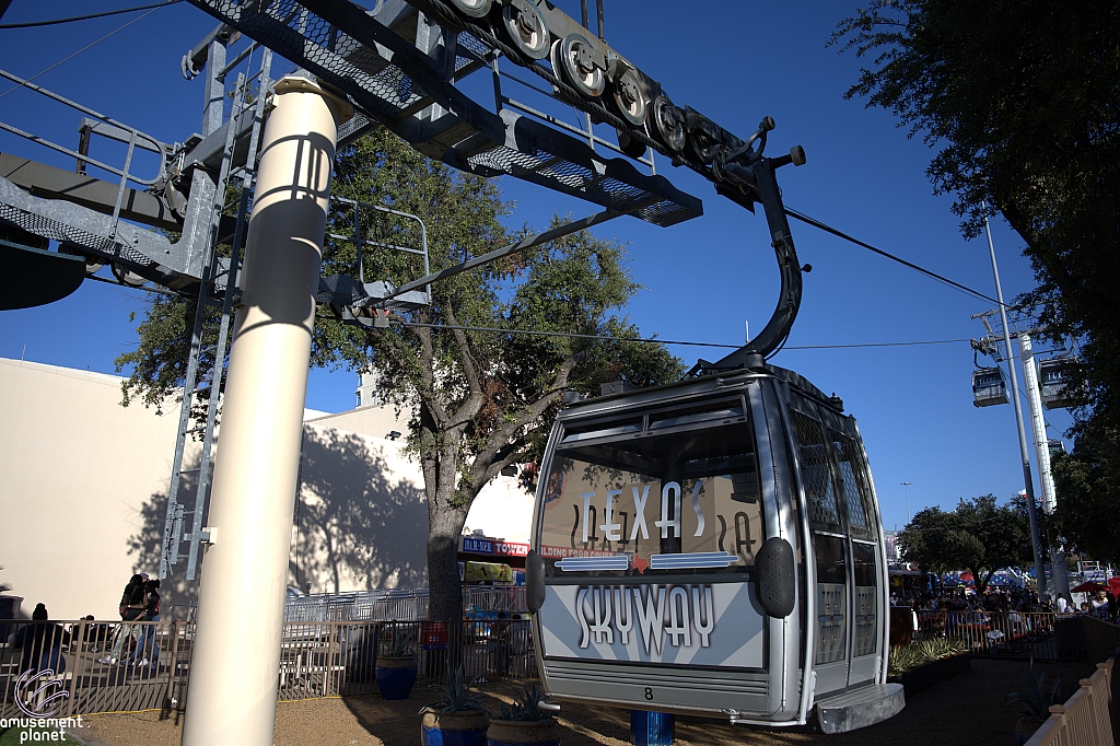 tsf25-skyway036