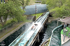 River Rapids Log Flume