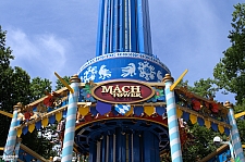 Mäch Tower