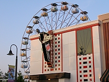 Electric Star Ferris Wheel