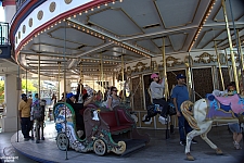 Carousel Columbia