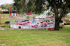 Tilt-A-Whirl