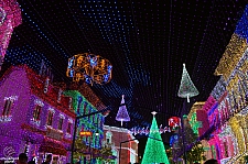 Osborne Family Spectacle of Dancing Lights