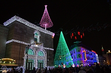 Osborne Family Spectacle of Dancing Lights