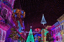 Osborne Family Spectacle of Dancing Lights