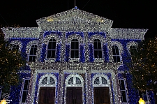 Osborne Family Spectacle of Dancing Lights