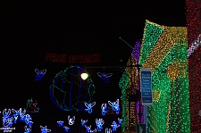 Osborne Family Spectacle of Dancing Lights