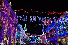 Osborne Family Spectacle of Dancing Lights