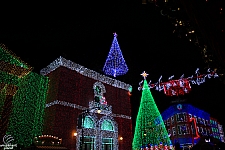 Osborne Family Spectacle of Dancing Lights