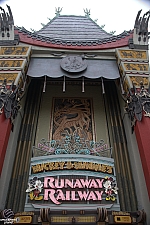 Mickey & Minnie's Runaway Railway