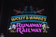 Mickey & Minnie's Runaway Railway