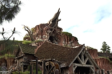 Splash Mountain