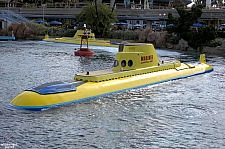 Finding Nemo Submarine Voyage