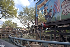 Barnstormer