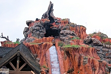 Splash Mountain