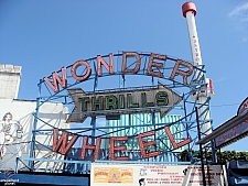 Deno's Wonder Wheel Amusement Park