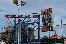 Deno's Wonder Wheel Amusement Park