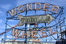 Deno's Wonder Wheel Amusement Park