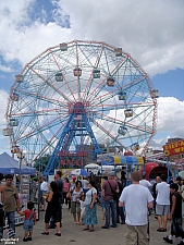 Wonder Wheel