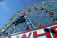 Wonder Wheel