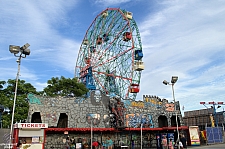 Wonder Wheel