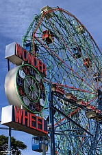 Wonder Wheel