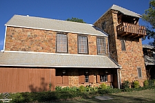 Old Mill Inn