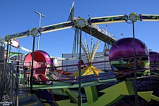 Tilt-A-Whirl