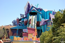 Dudley Do-Right's Ripsaw Falls