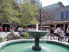 Knott's Berry Farm