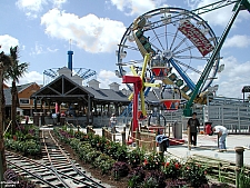 Kemah Boardwalk