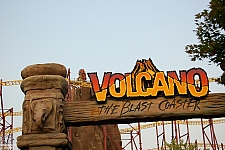 Volcano: The Blast Coaster