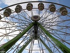 Giant Wheel