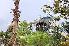 Six F;ags Hurricane Harbor