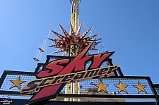 Supergirl Sky Flight