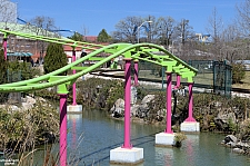 Streamliner Coaster