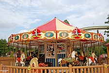 Bugs Bunny Camp Carousel